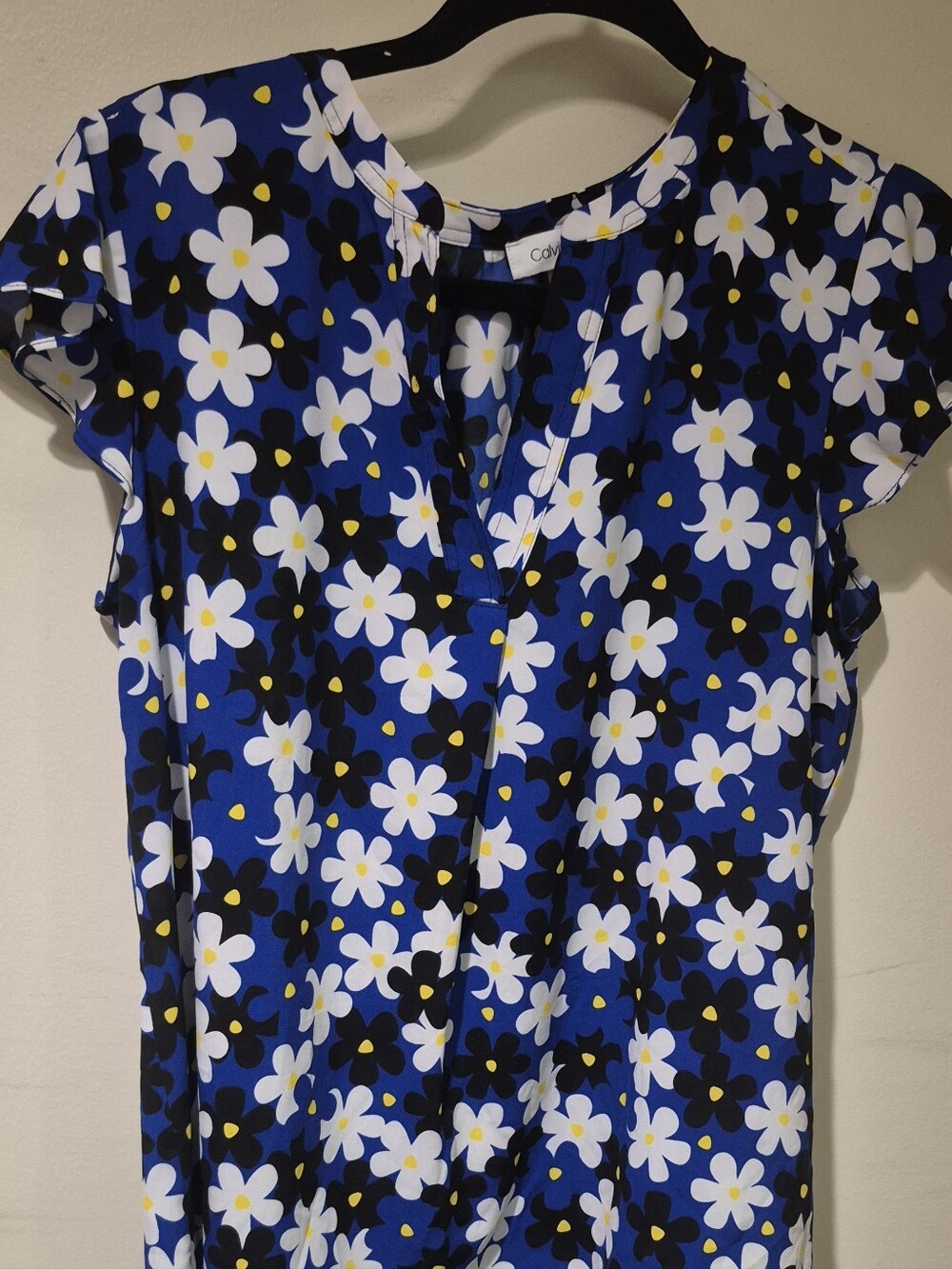 Ladies Top Size Med.